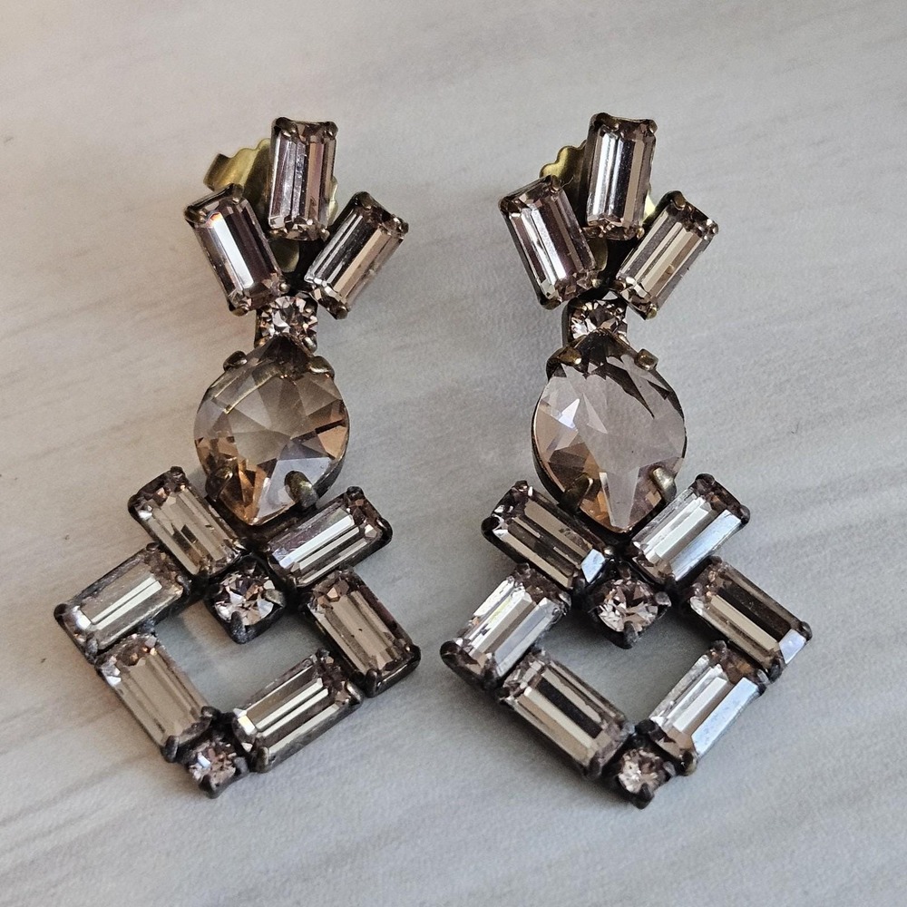 Vintage Signed Sorrelli Crystal Earrings Dangle Drop Champagne Color